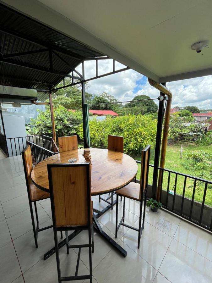 Arenal Sloth Hostel Ла Фортуна Экстерьер фото